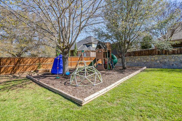 43 Crown Road, Willow Park, TX 76087