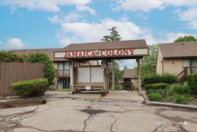 22 Jamaica Colony 8, Fox Lake, IL 60020