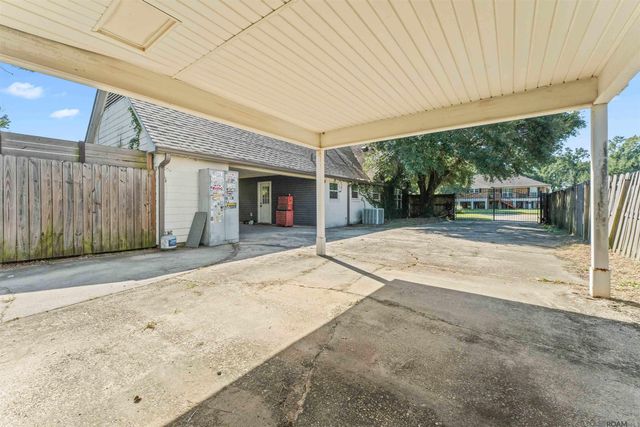 12335 Buckingham Ave, Baton Rouge, LA 70815