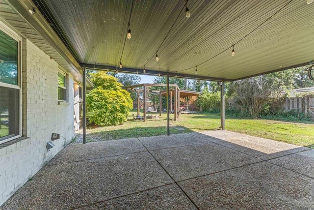 12335 Buckingham Ave, Baton Rouge, LA 70815