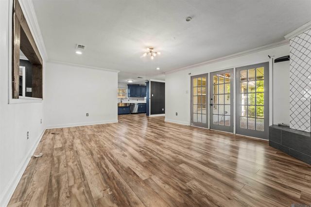 12335 Buckingham Ave, Baton Rouge, LA 70815
