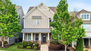 2032 Stanfield Avenue NW, Atlanta, GA 30318