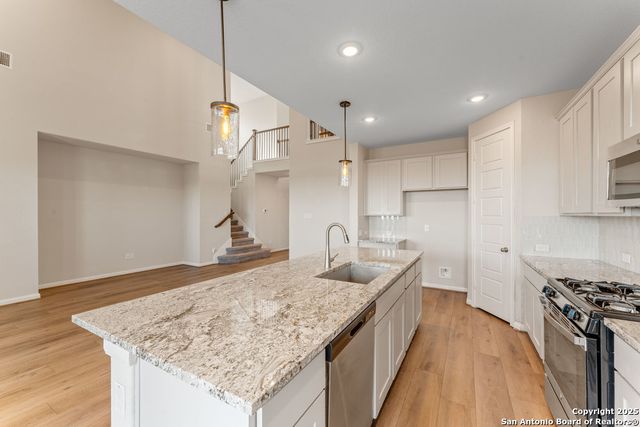 2614 Banditos Rdg, San Antonio, TX 78245