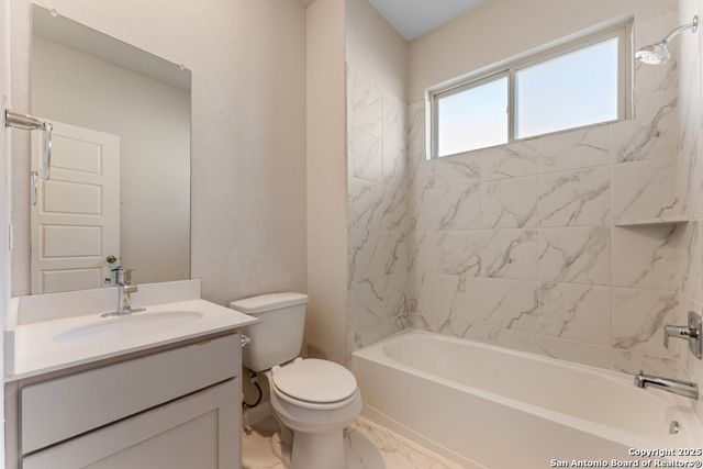 2614 Banditos Rdg, San Antonio, TX 78245