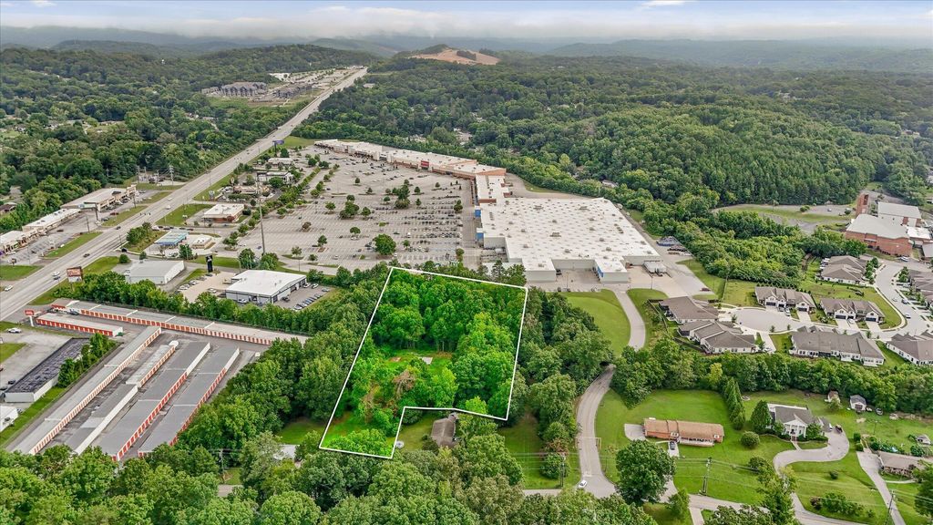 5925 Winding Lane, Hixson, TN 37343