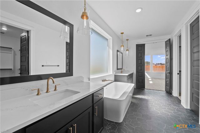 5022 Pheasant Drive, Nolanville, TX 76559