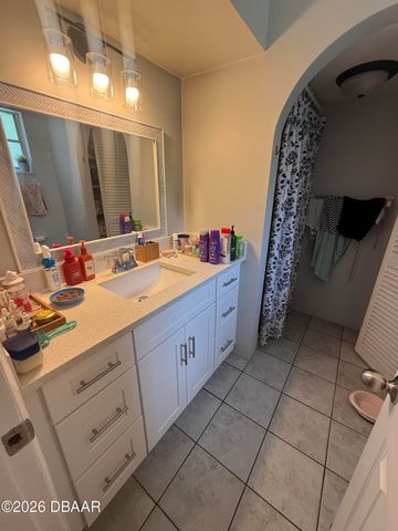 636 Williamsburg Drive, Daytona Beach, FL 32117