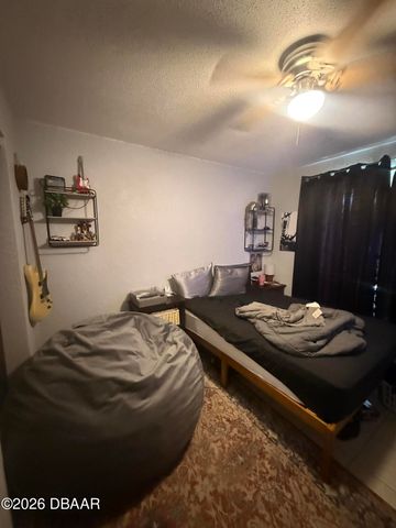 636 Williamsburg Drive, Daytona Beach, FL 32117