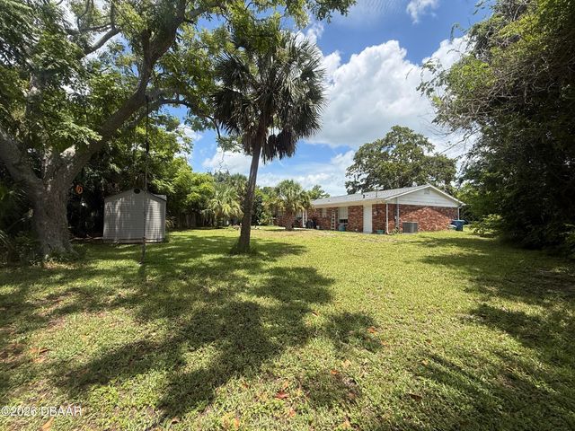 636 Williamsburg Drive, Daytona Beach, FL 32117