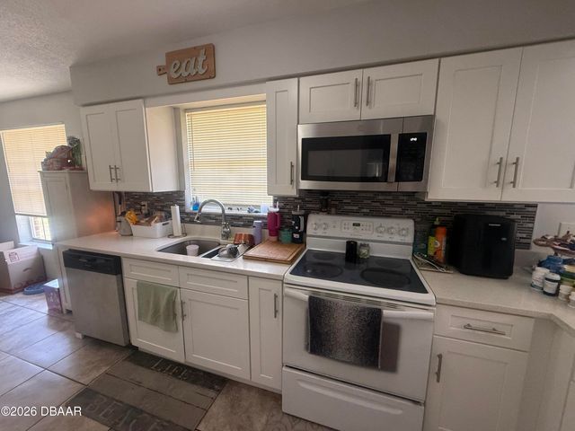 636 Williamsburg Drive, Daytona Beach, FL 32117
