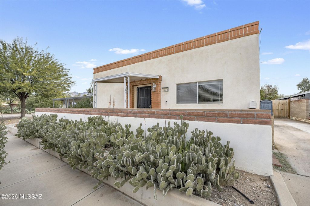 3038 N Mountain Avenue, Tucson, AZ 85719