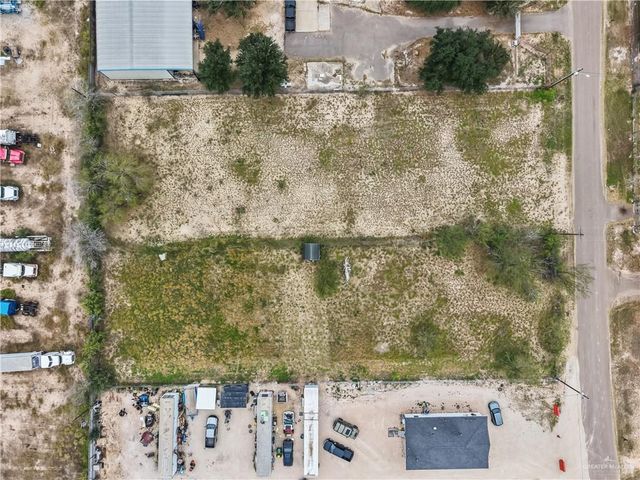 8207 Lake Citrus Drive, Edinburg, TX 78541