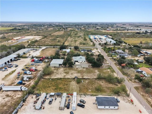 8207 Lake Citrus Drive, Edinburg, TX 78541