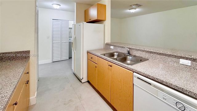 22631 SW 88th Pl 2-18, Cutler Bay, FL 33190