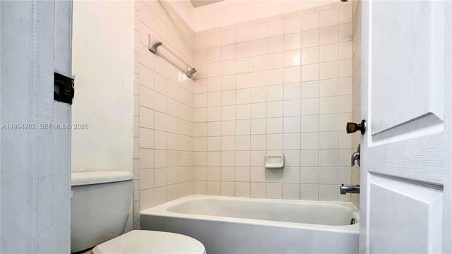 22631 SW 88th Pl 2-18, Cutler Bay, FL 33190