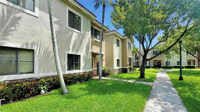 22631 SW 88th Pl 2-18, Cutler Bay, FL 33190