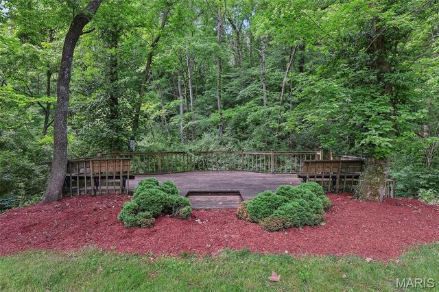8501 DuPont Lane, Belleville, IL 62223