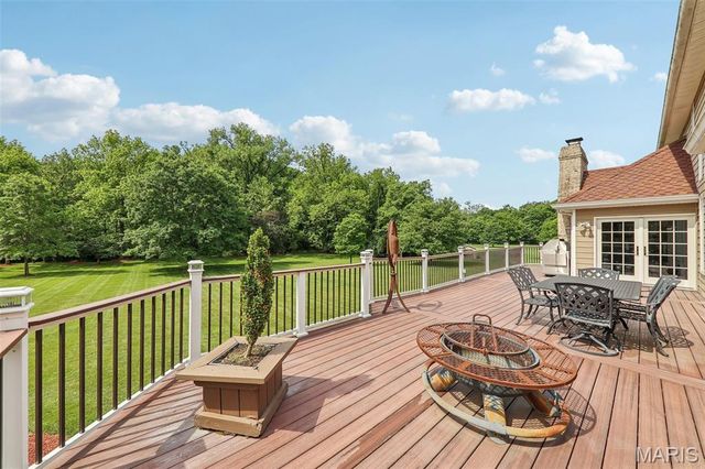 8501 DuPont Lane, Belleville, IL 62223