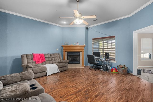 1928 Plum Creek Lane, Alma, AR 72921