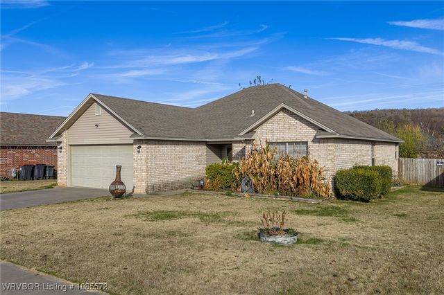 1928 Plum Creek Lane, Alma, AR 72921