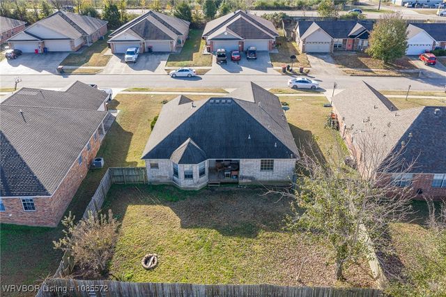 1928 Plum Creek Lane, Alma, AR 72921