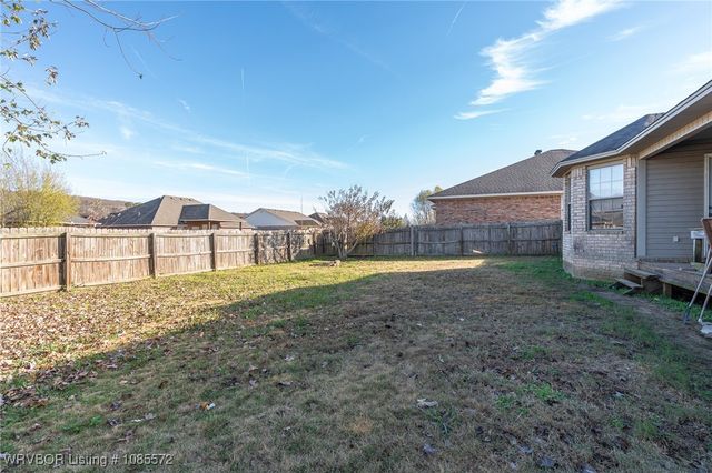 1928 Plum Creek Lane, Alma, AR 72921