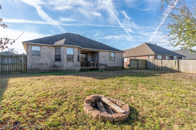 1928 Plum Creek Lane, Alma, AR 72921