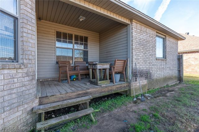 1928 Plum Creek Lane, Alma, AR 72921