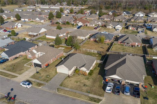 1928 Plum Creek Lane, Alma, AR 72921