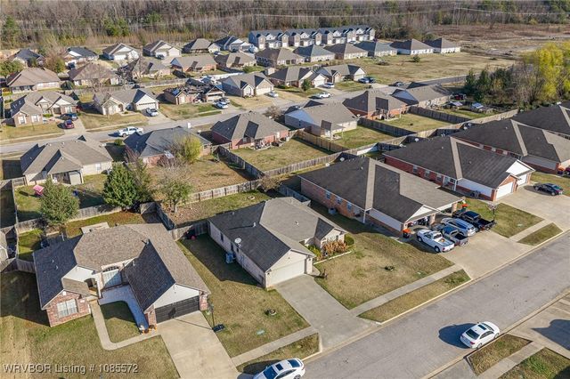 1928 Plum Creek Lane, Alma, AR 72921