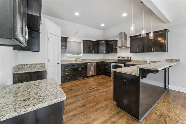 10503 Augusta Drive, Kansas City, KS 66109
