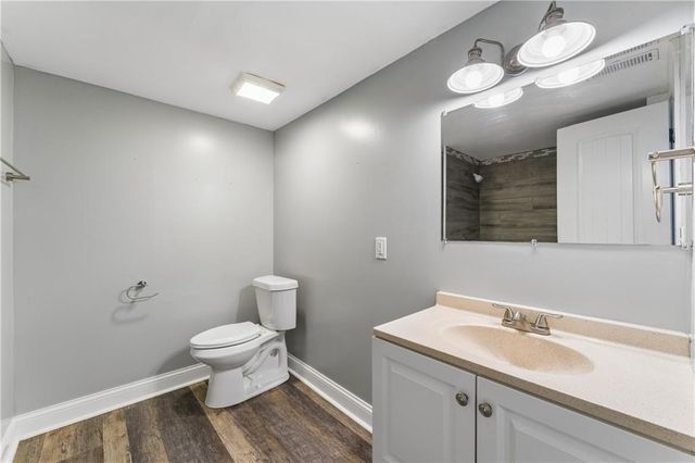 10503 Augusta Drive, Kansas City, KS 66109