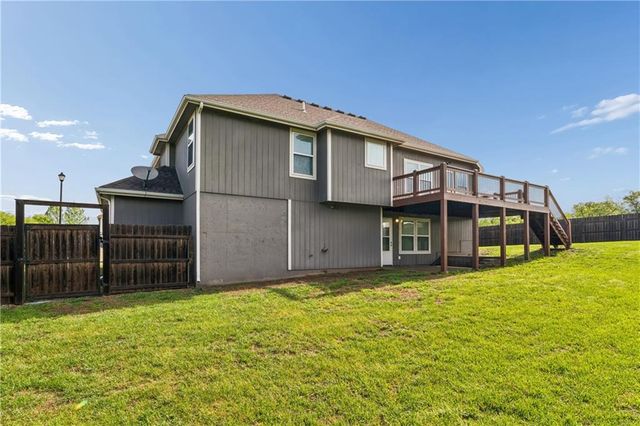 10503 Augusta Drive, Kansas City, KS 66109