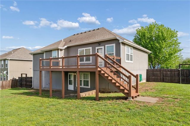 10503 Augusta Drive, Kansas City, KS 66109