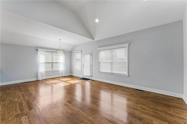 10503 Augusta Drive, Kansas City, KS 66109