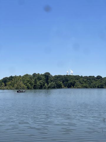 303 Conger St, Cumberland City, TN 37050