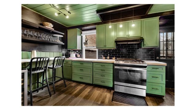 1546 CANARSIE Road, New York City, NY 11236