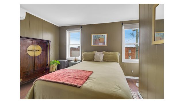 1546 CANARSIE Road, New York City, NY 11236