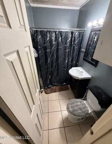 231 Decelle Street, Jackson, MS 39216