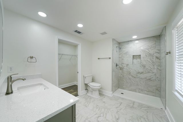 710 Powell Drive, Niceville, FL 32578