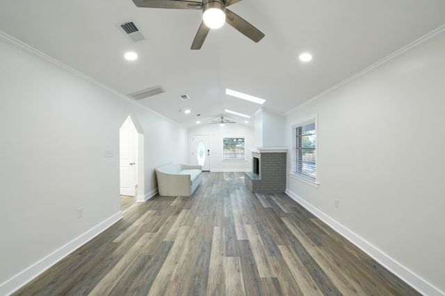 710 Powell Drive, Niceville, FL 32578