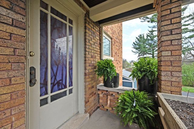 58 W Villa Place, Fort Thomas, KY 41075