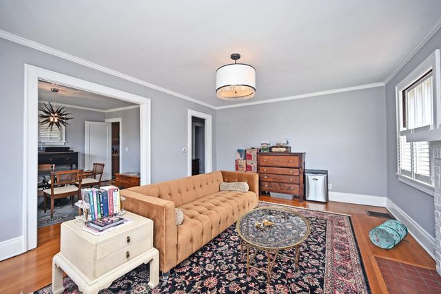 58 W Villa Place, Fort Thomas, KY 41075