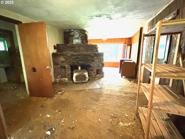 56294 HALL Dr, Mc Kenzie Bridge, OR 97413