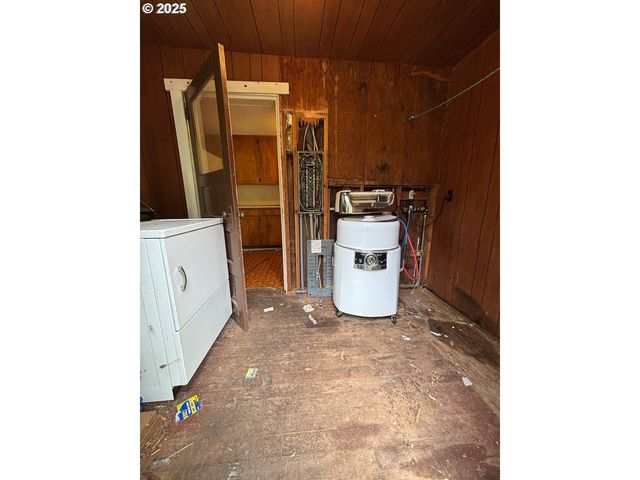 56294 HALL Dr, Mc Kenzie Bridge, OR 97413