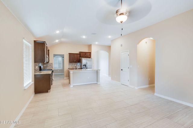 501 Caddo Lane, Clint, TX 79836