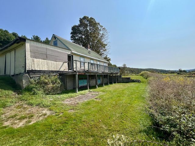 2077 VT Route 12 North, Randolph, VT 05060