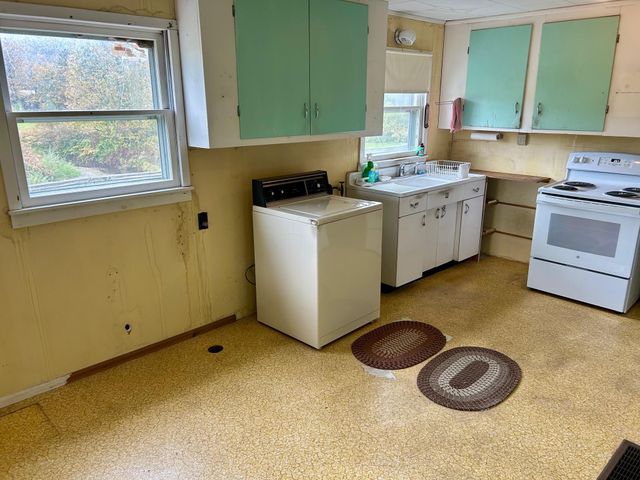 2077 VT Route 12 North, Randolph, VT 05060