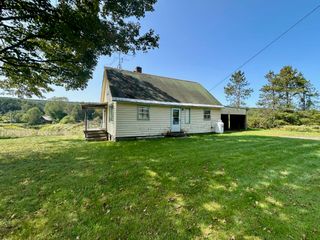 2077 VT Route 12 North, Randolph, VT 05060