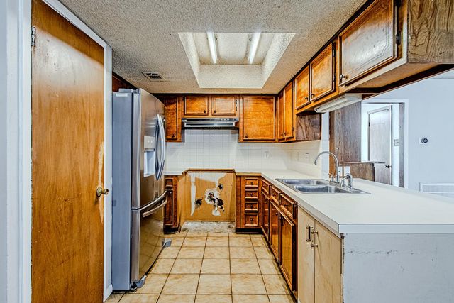 2710 Burke Road, Pasadena, TX 77502